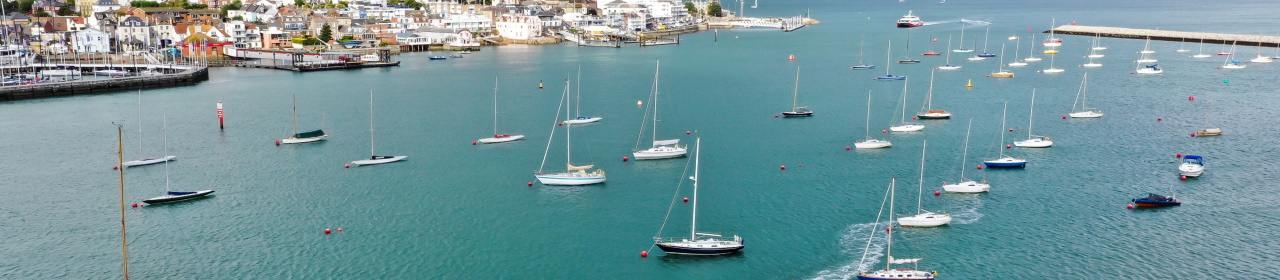 cowes-main-harbour-moorings-c-chc (1)