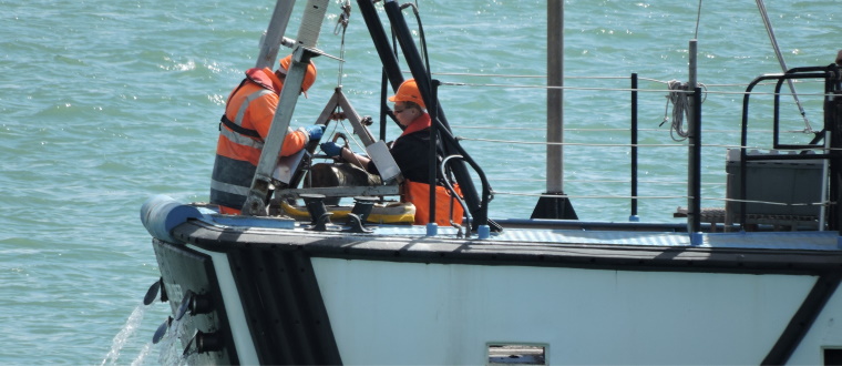 ABPmer survey sampling vessel