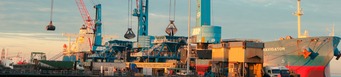 Cranes Immingham Port